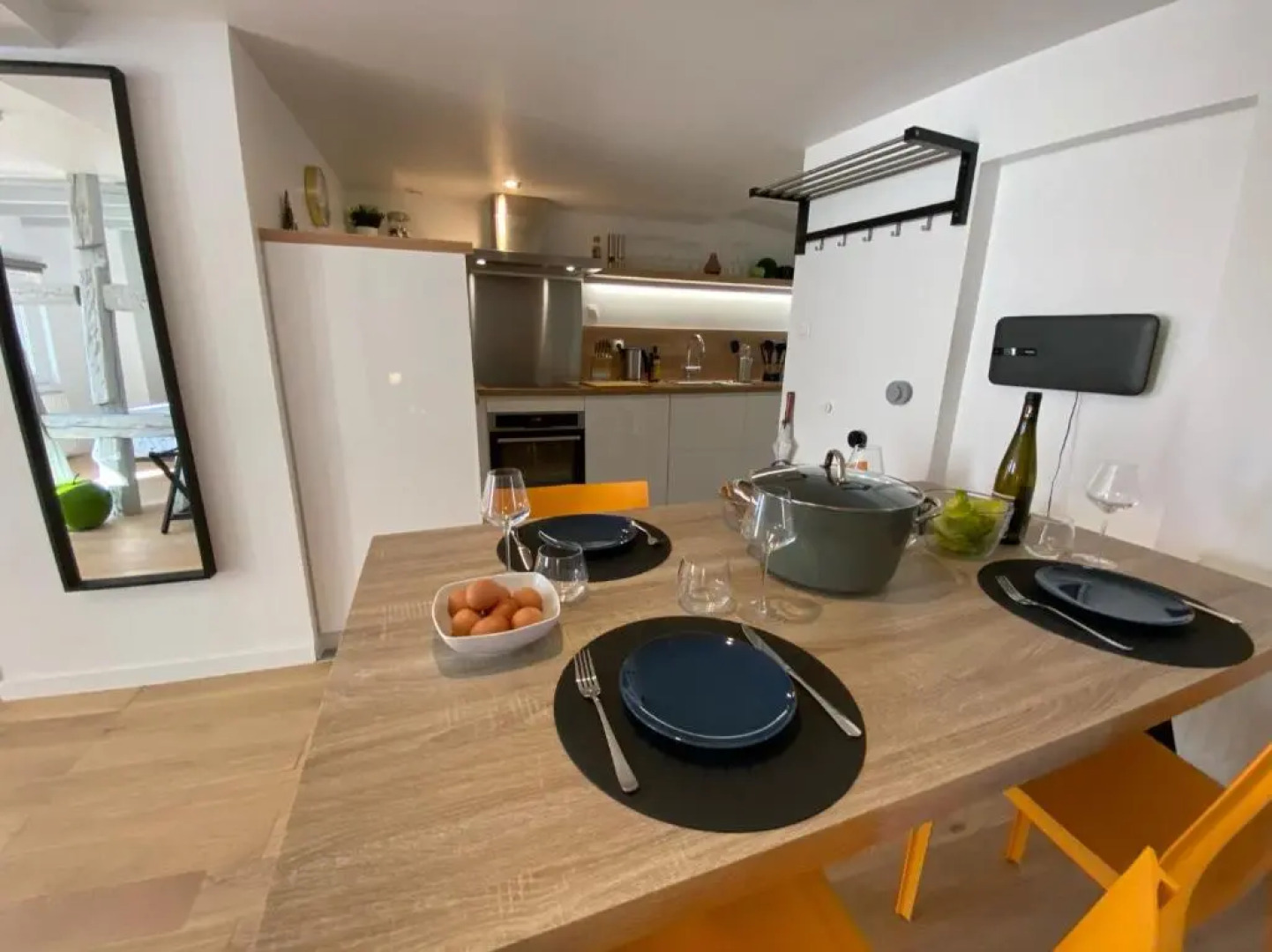 DUPLEX Le 12 - Appartement avec terrasse dans le vignoble - 5 mn du centre de Colmar