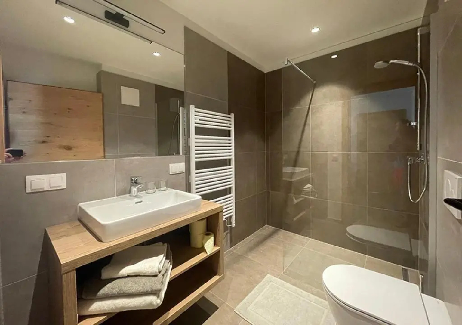 Seespitz 37 - Ferienwohnungen Eisendle