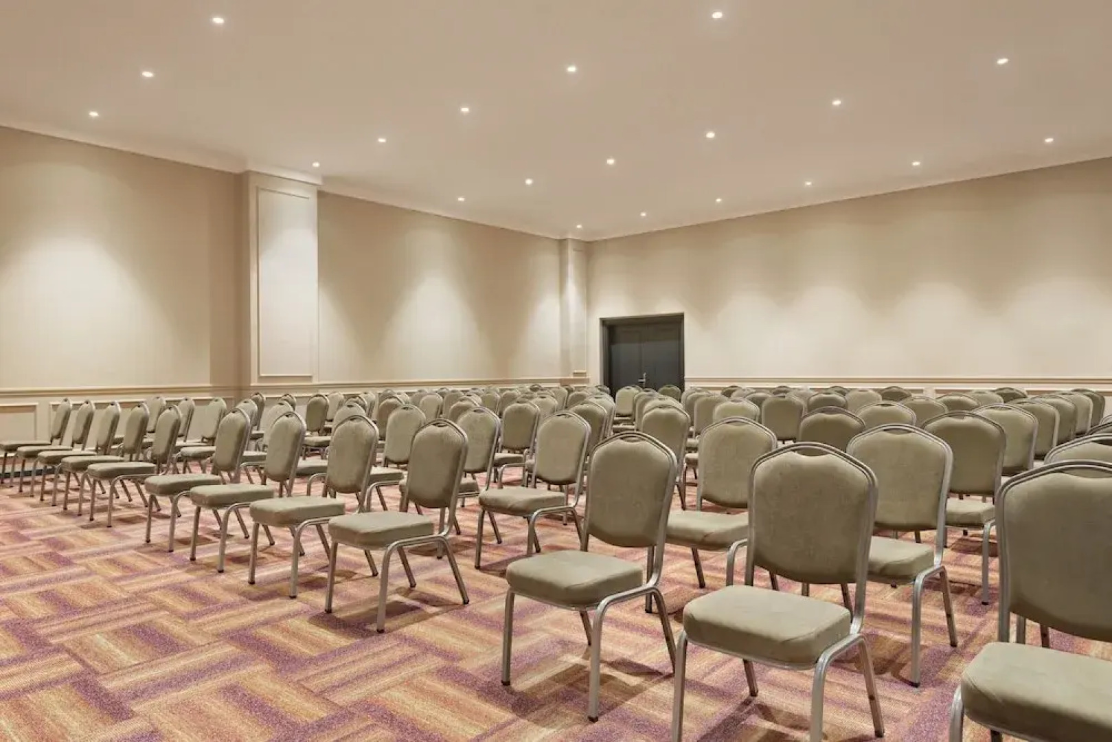 Ramada by Wyndham Izmir Aliaga