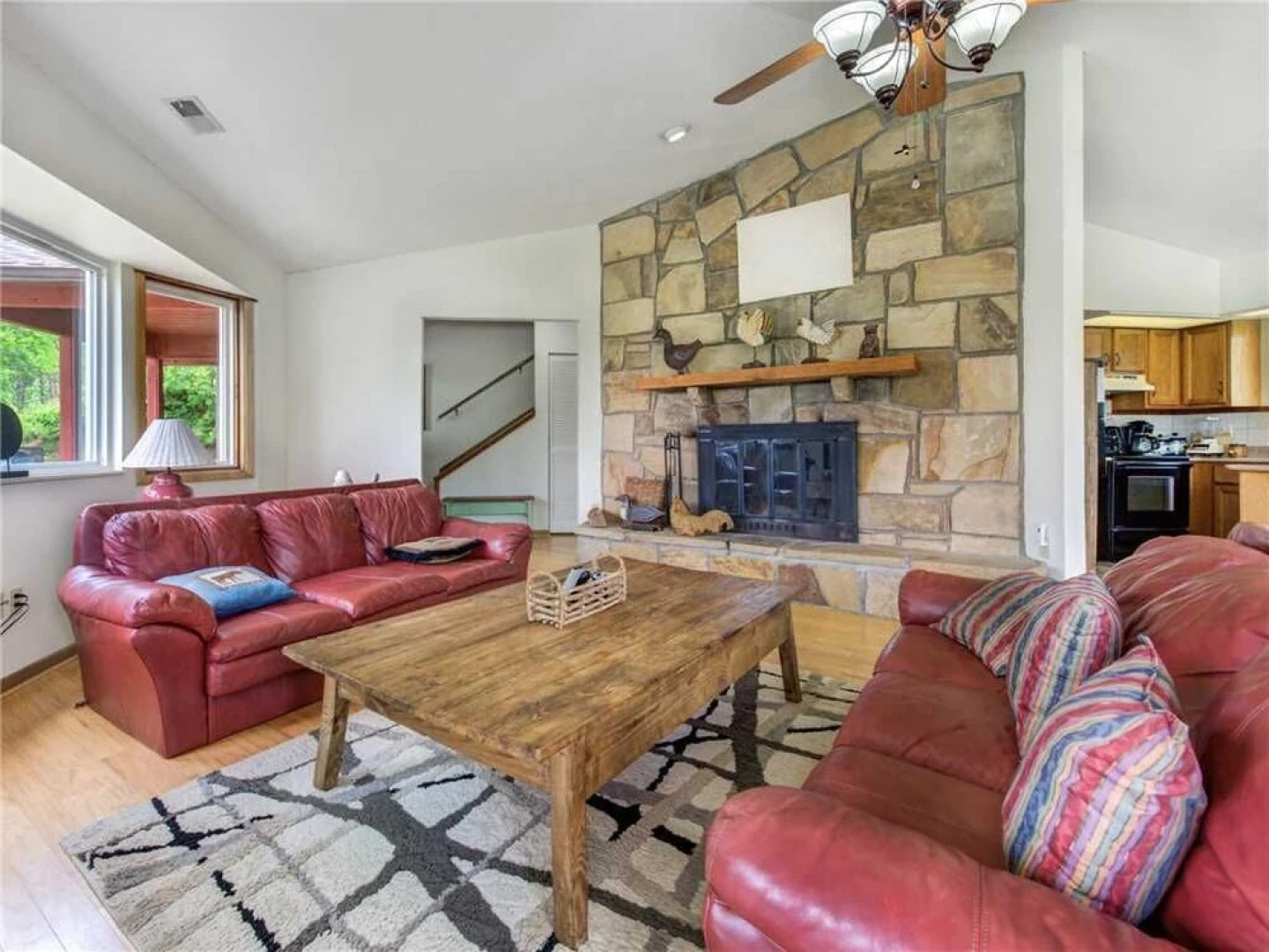 High Cotton 3 Bedroom Home with Hot Tub