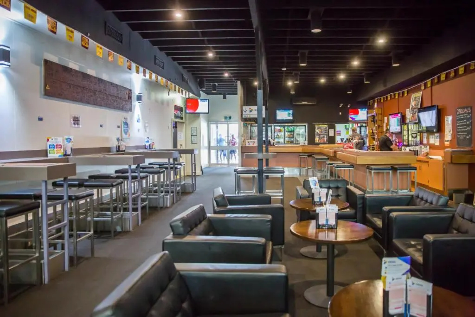 The Australian Hotel Murgon