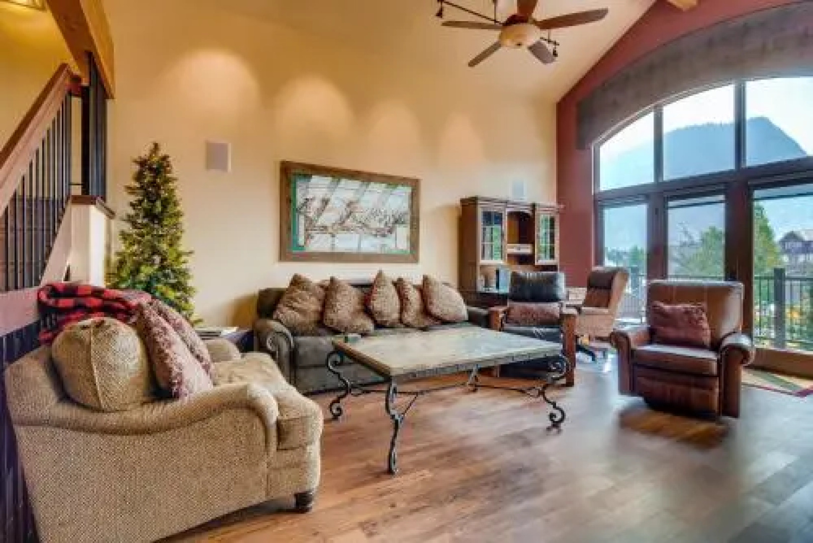 The Penthouse at Marina Park