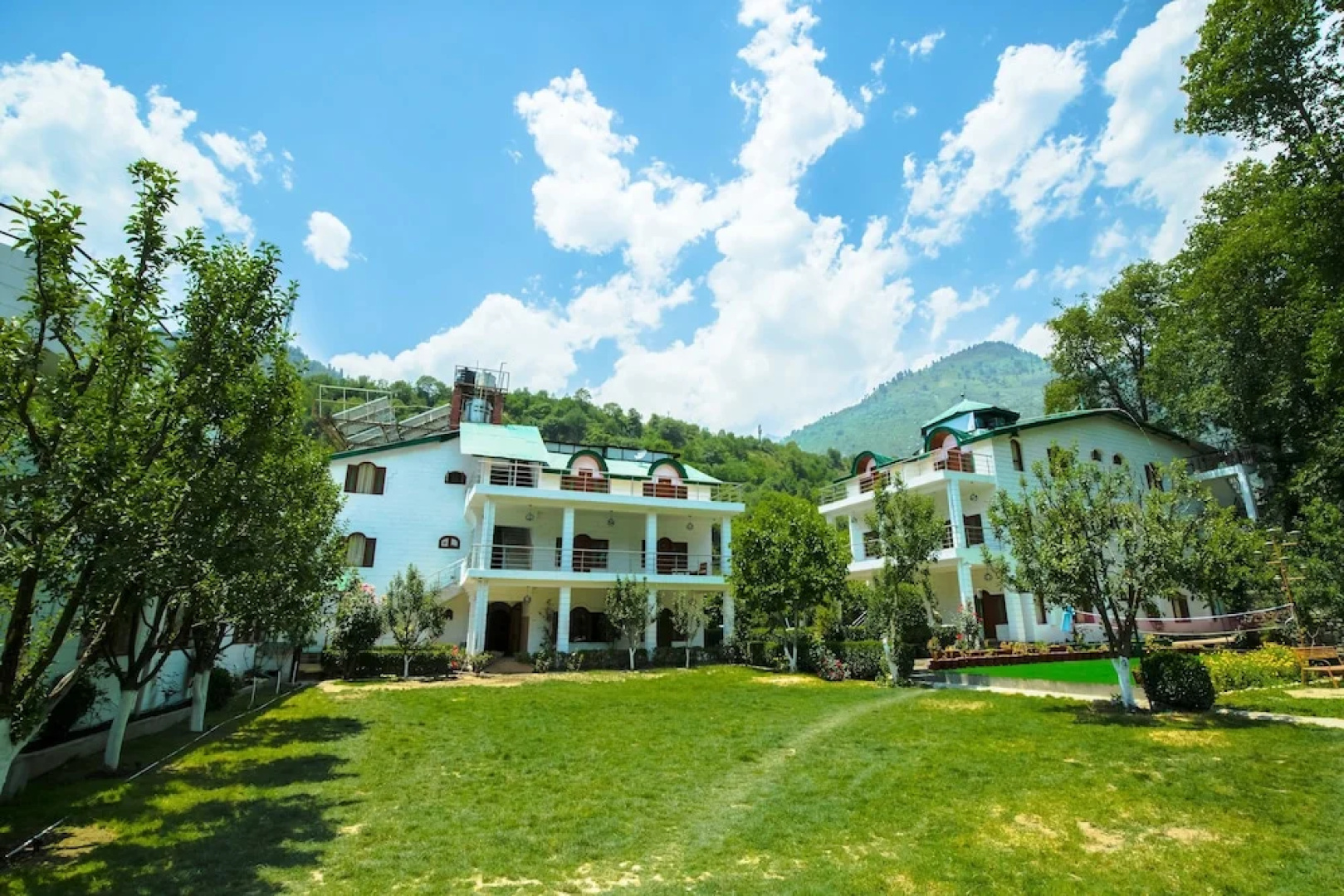Hilltone Resorts & Spa