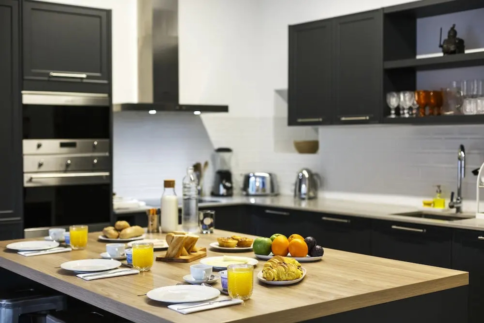 Chalet Estoril Luxury Apartments