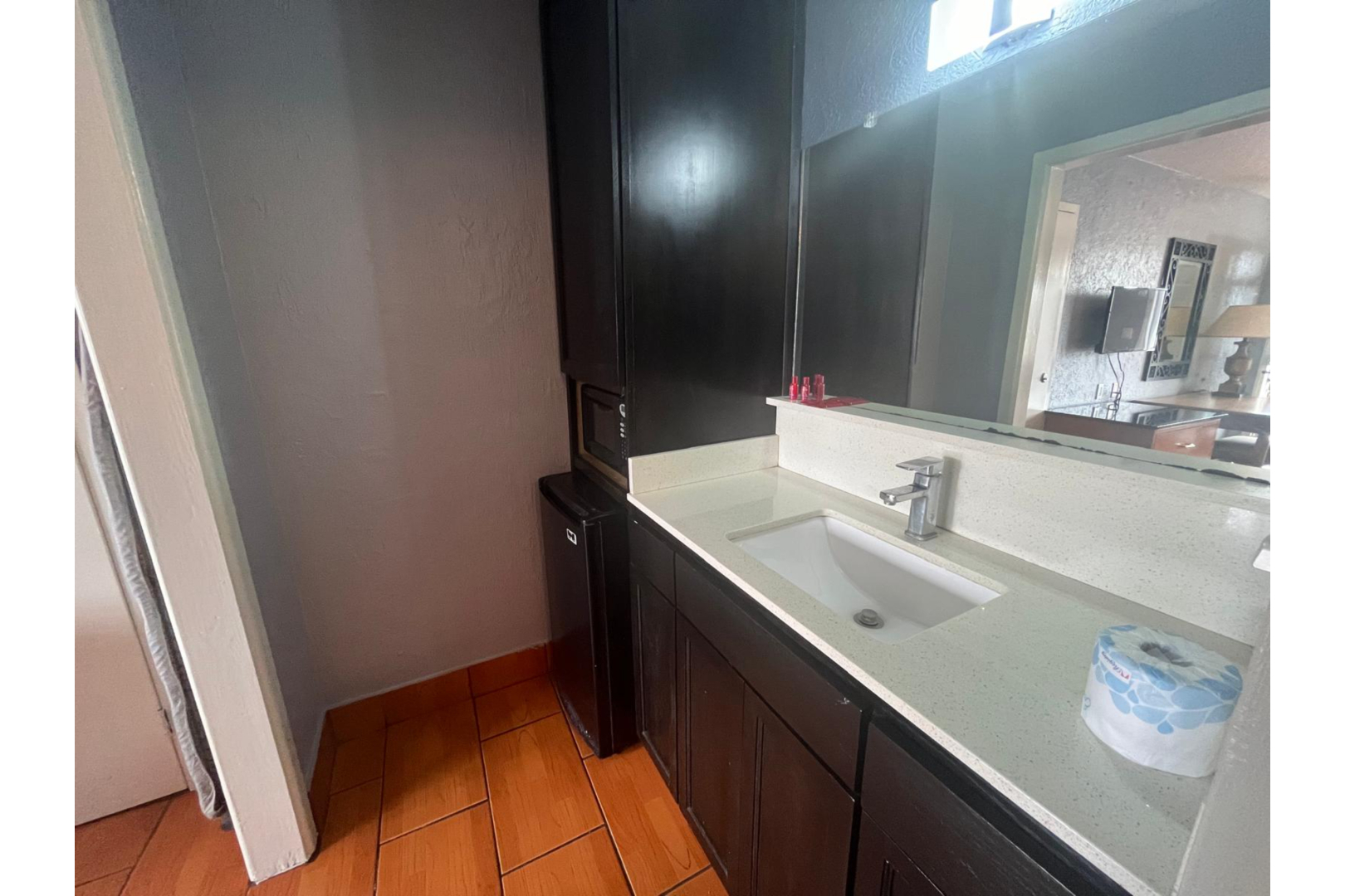 La Posada Inn By OYO Brownsville