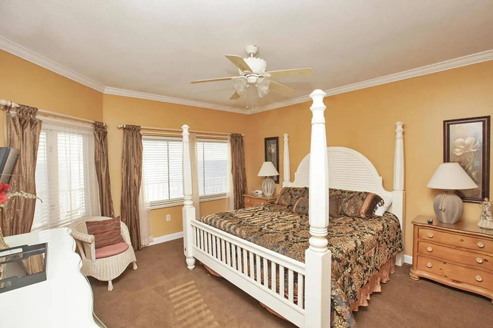 Coral Reef Beach Resort by Panhandle Getaways