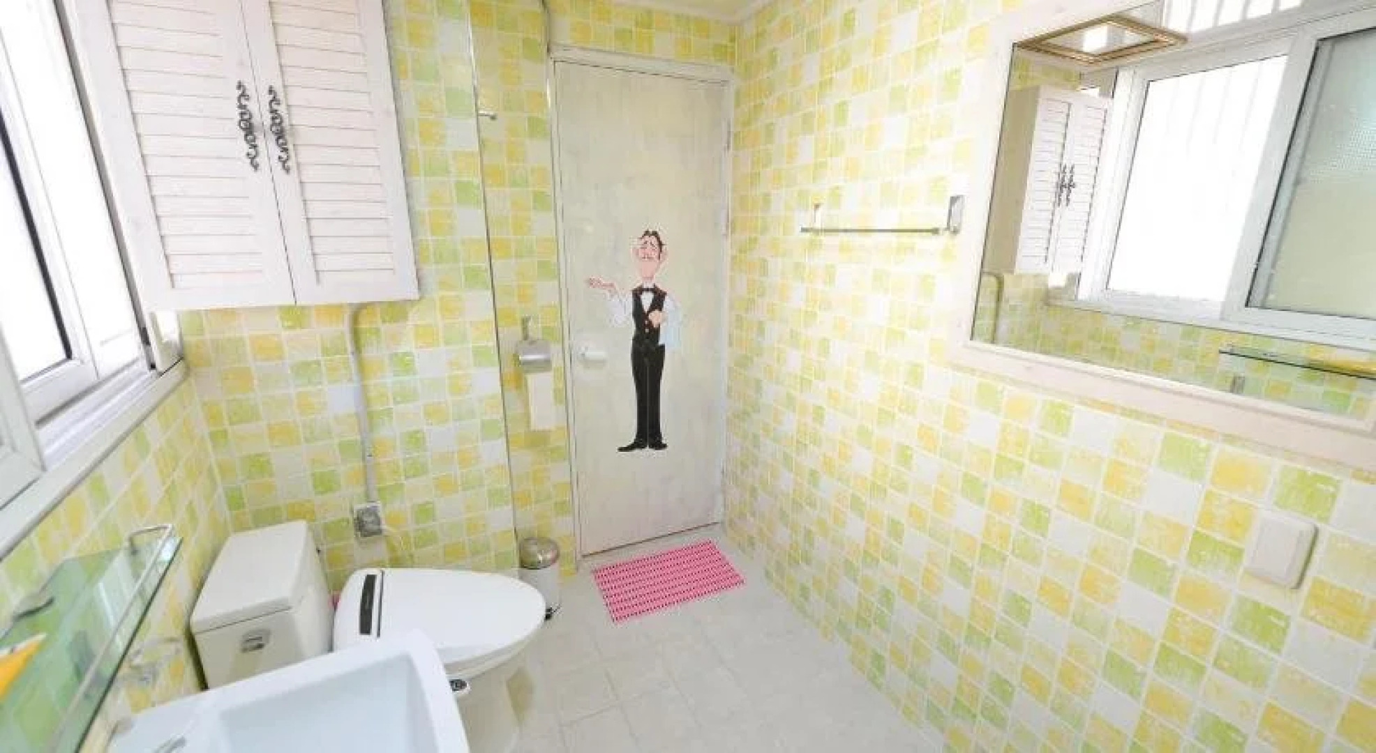 Linker Party House - Hostel