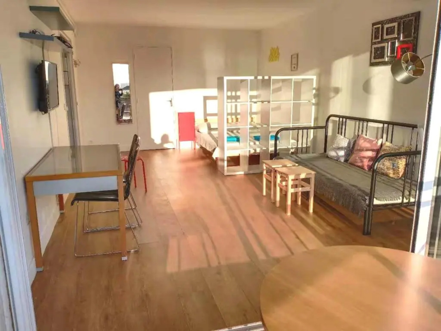 Renovated, 37m², 2 Min Walk Tram, 5 Min la Defense