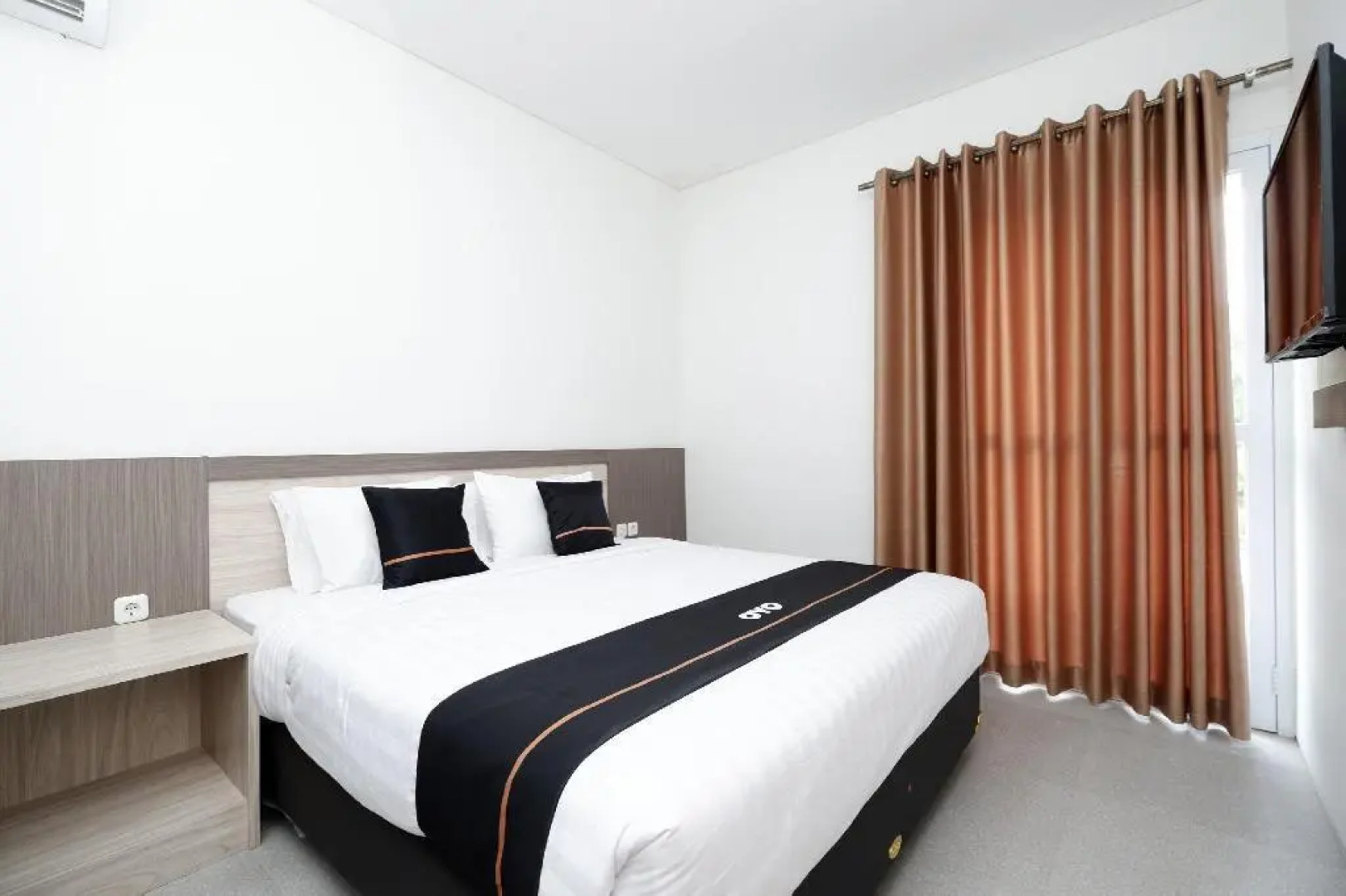 OYO 2298 Jebres House Syariah