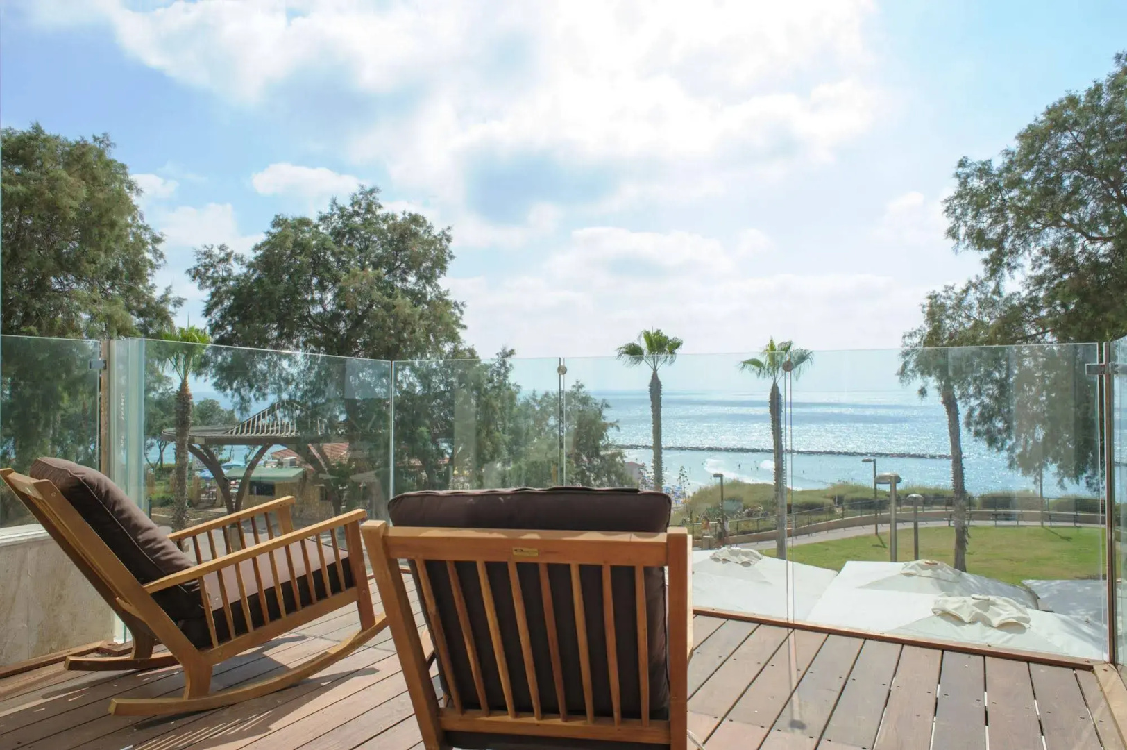 Residence Beach Hotel