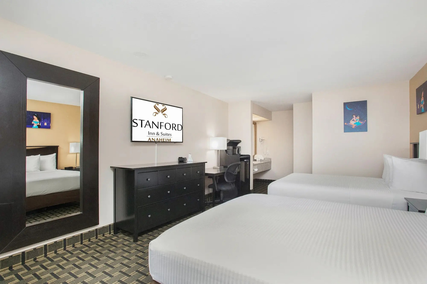 Stanford Inn & Suites Anaheim