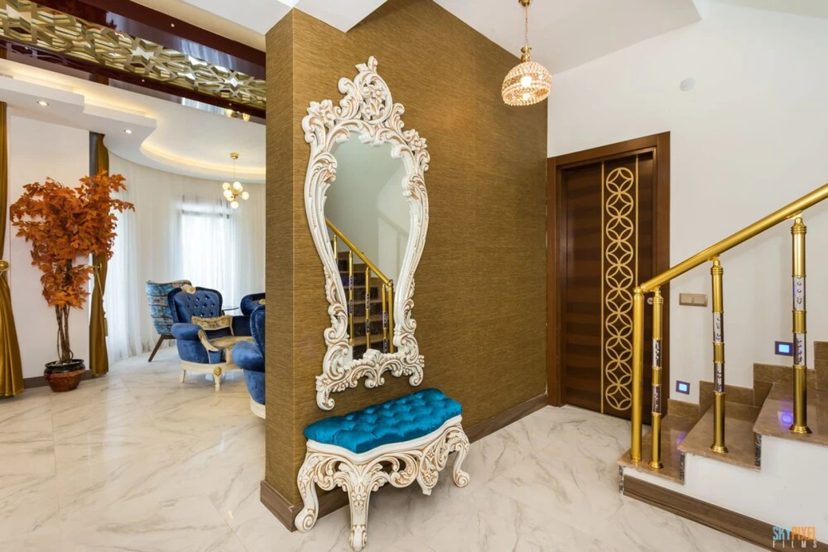 Villa Vista by Villatatilin