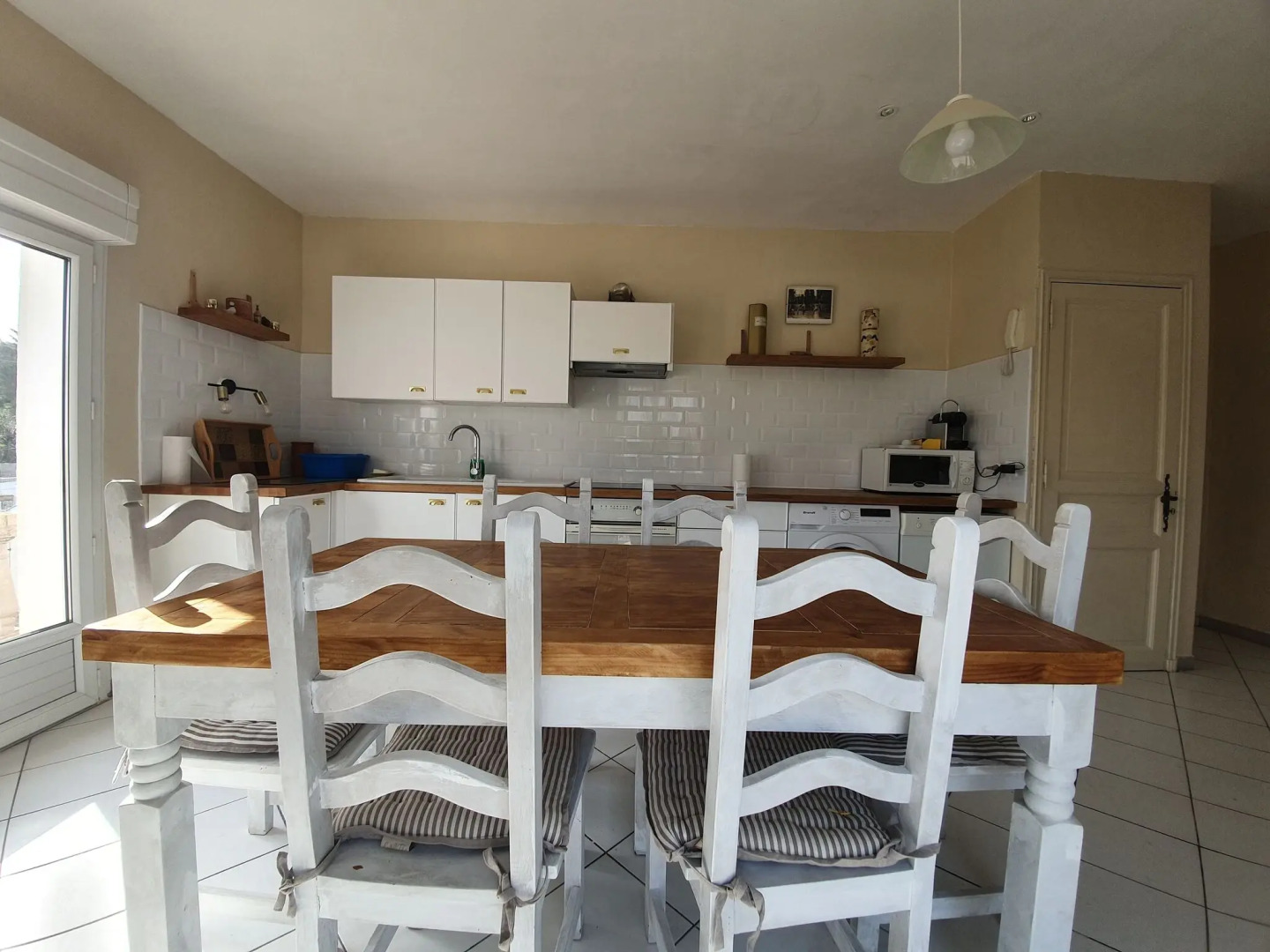 Majestic Villa in Homps With Private Pool