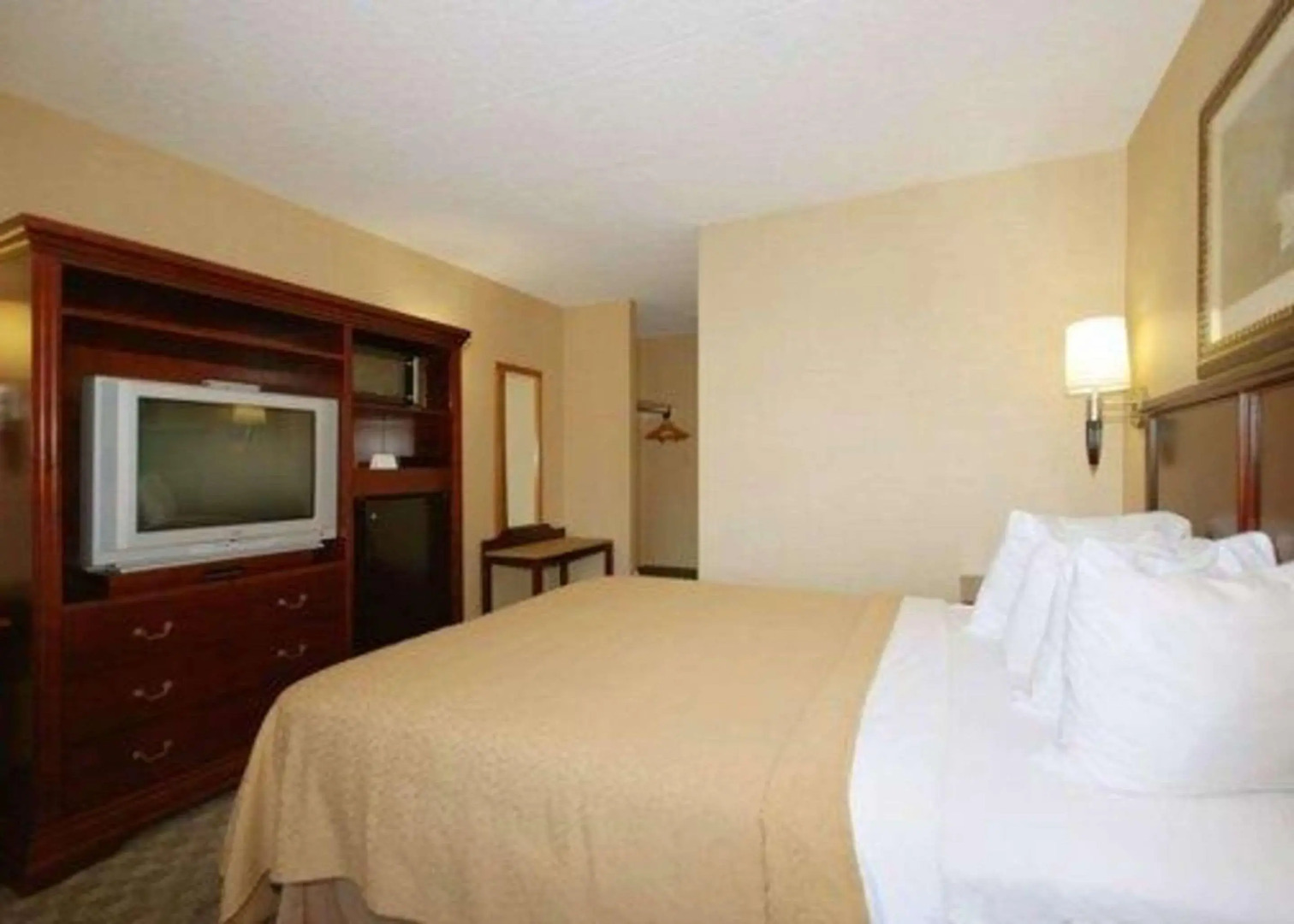 Quality Inn & Suites Bensalem