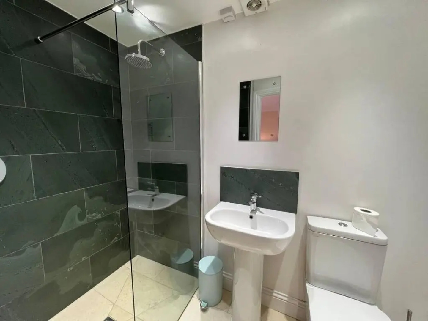 Stunning 4-bed Grade II House in the Lake District