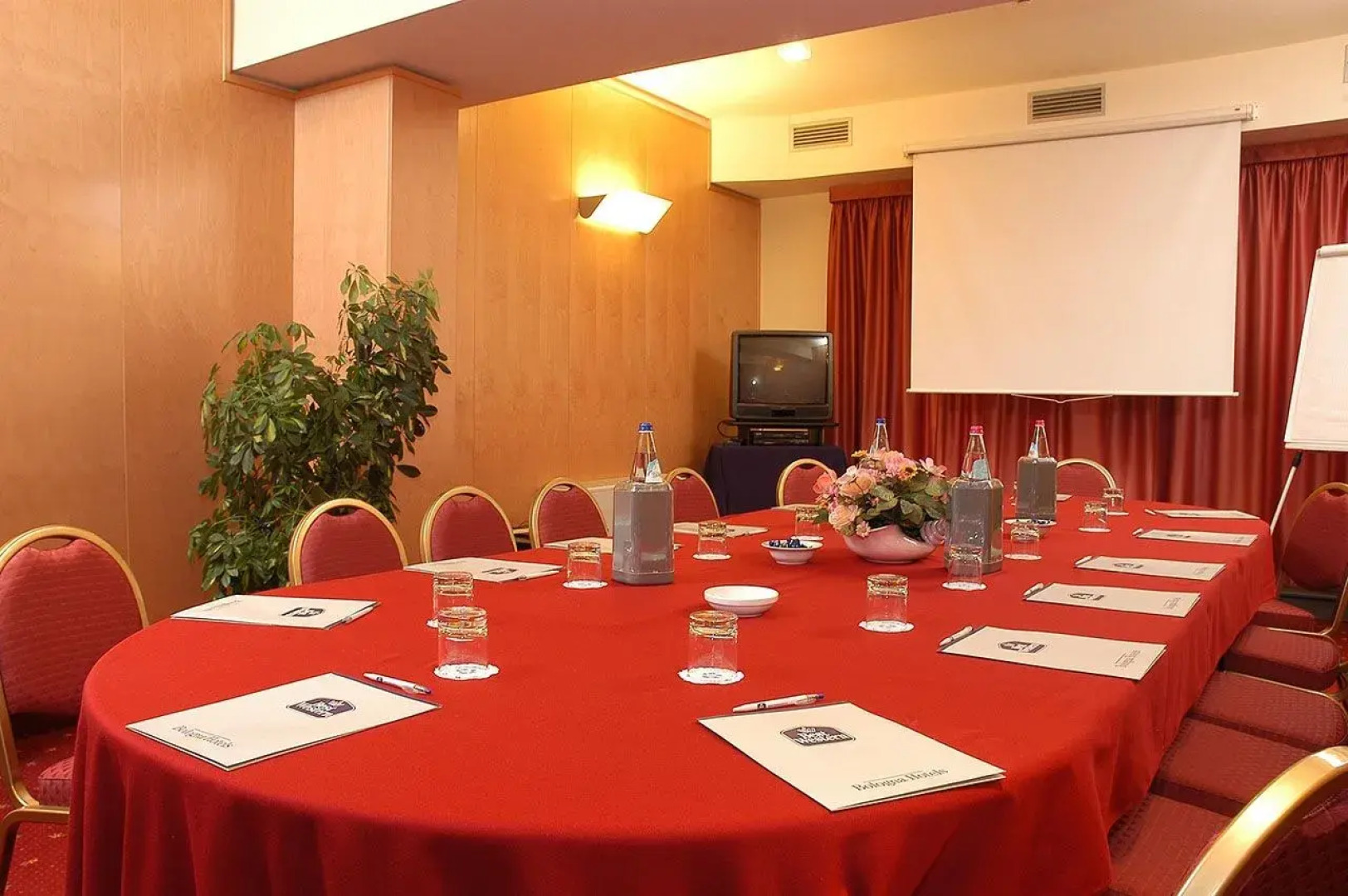 Отель Jr Hotels Gate 7 Bologna 