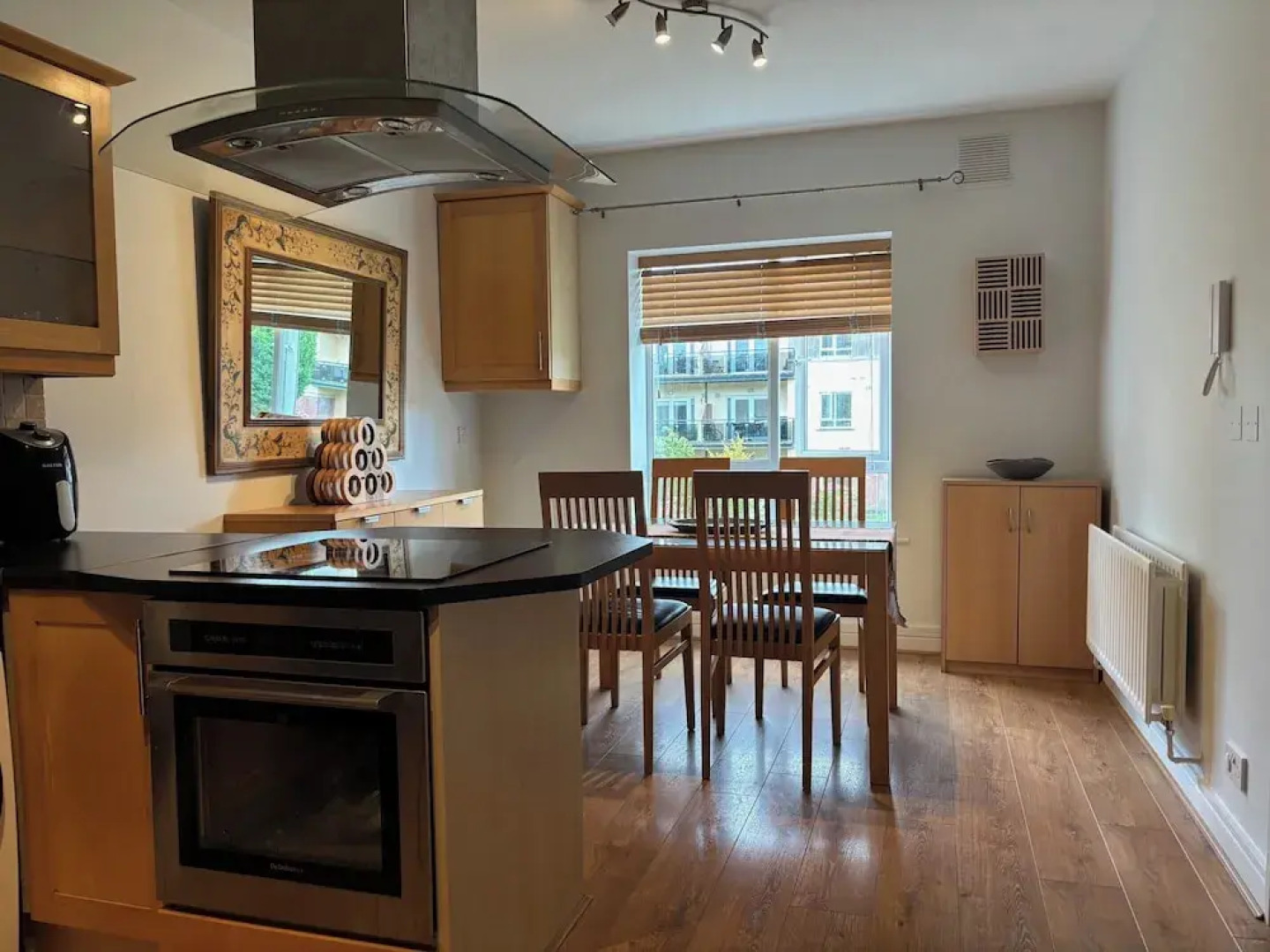 Spacious 2 Bed Apartment Near Dublin Airport