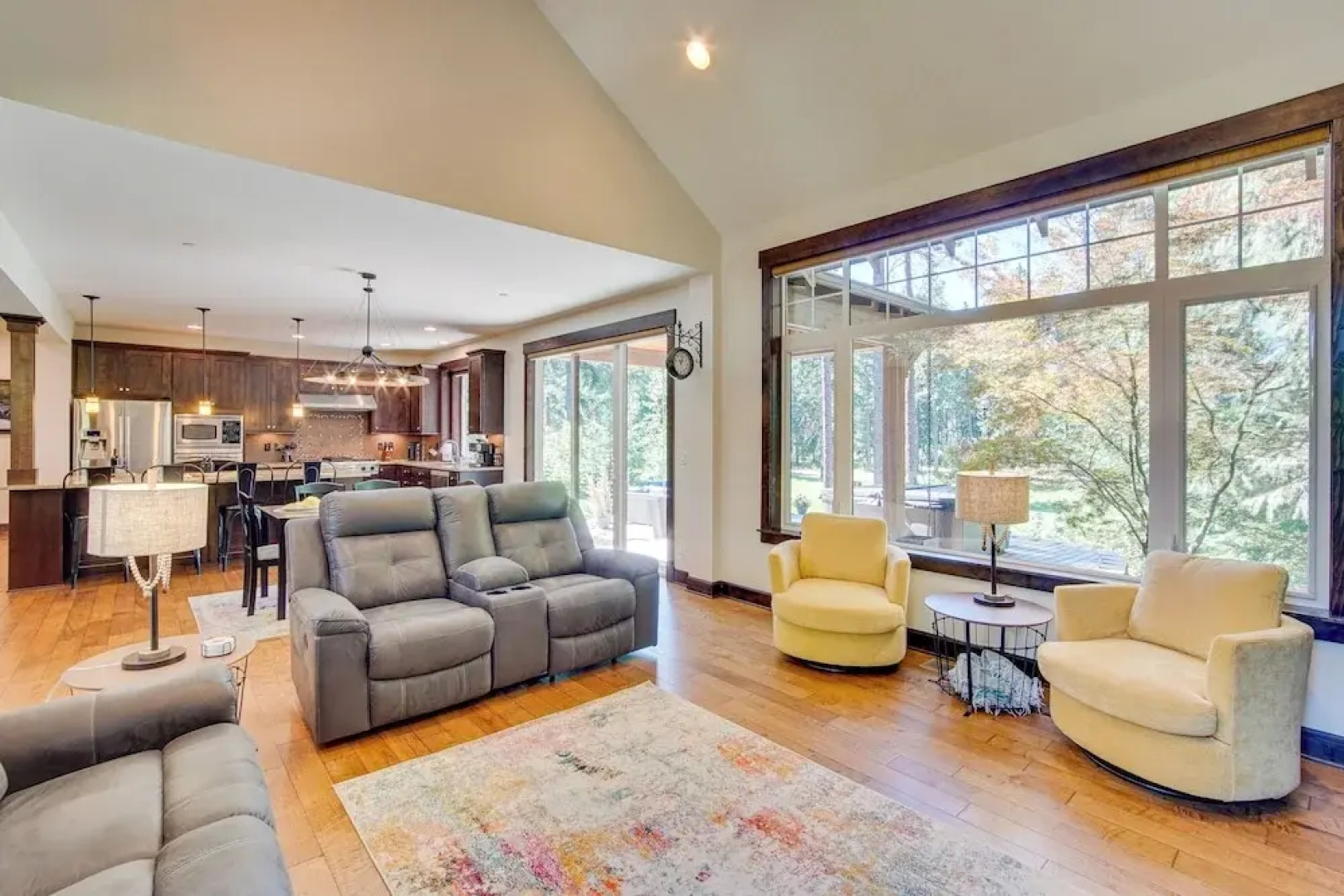 Luxury Home in Suncadia Hot Tub + Fire Pit!