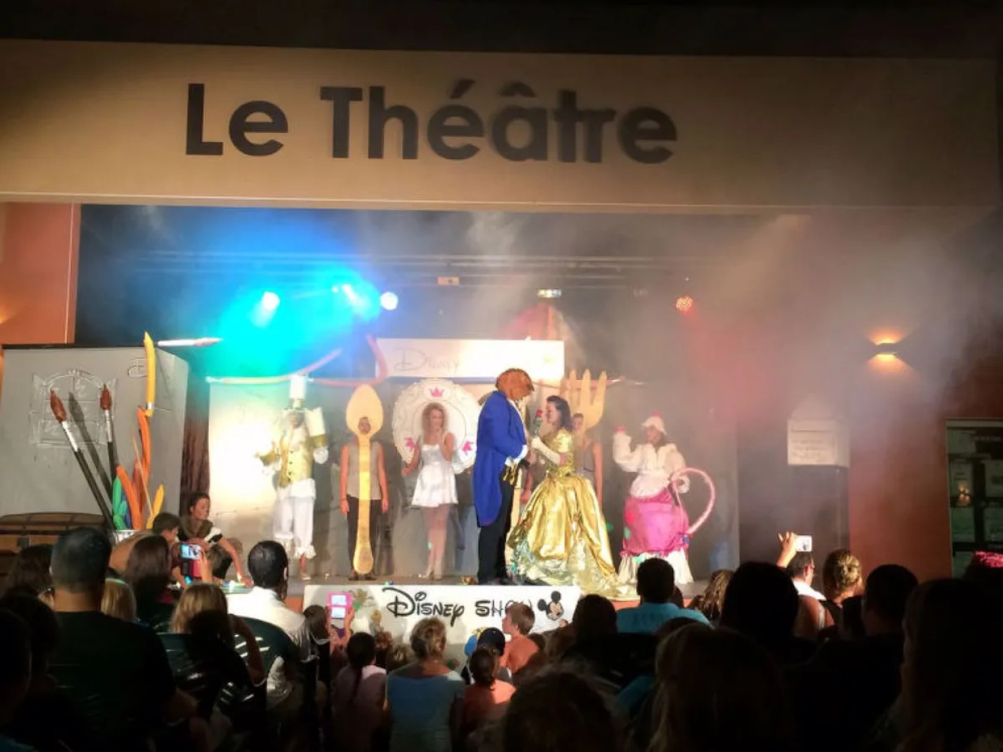 Holiday Home Le Mediterranée - AGL253