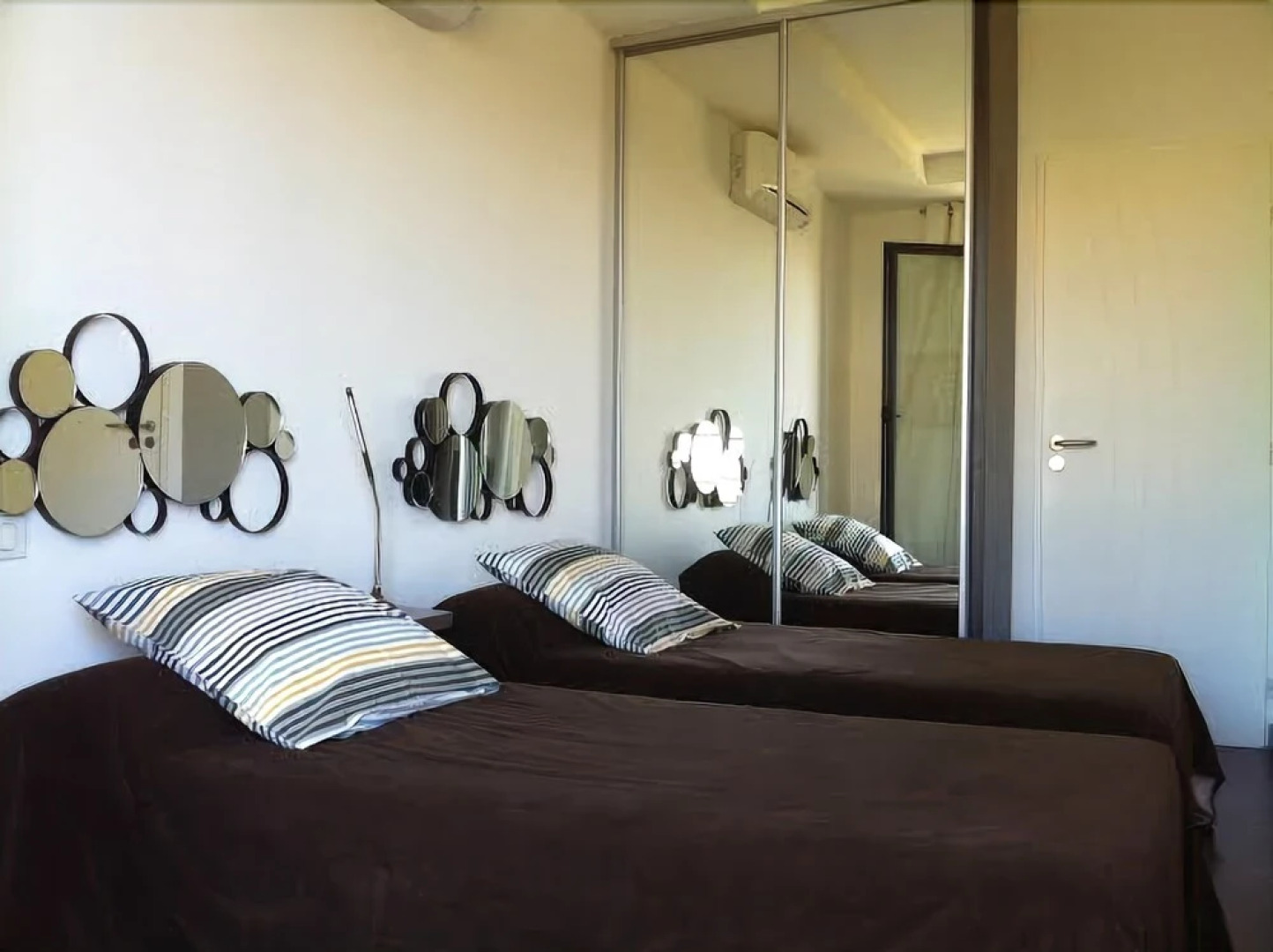 Le Hameau de la Crique de lAnglaise