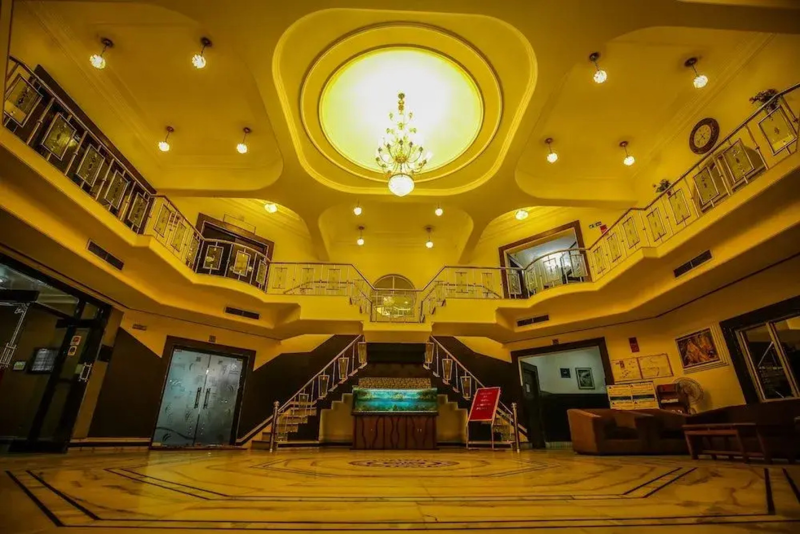 Hotel Goverdhan Palace