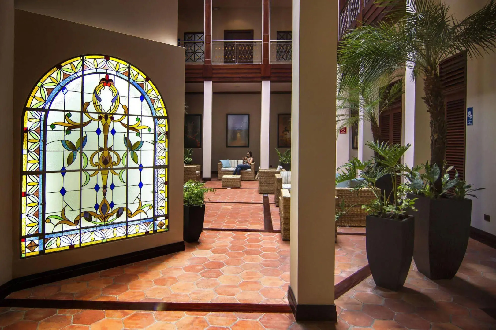 Parc Royale Suites Hotel