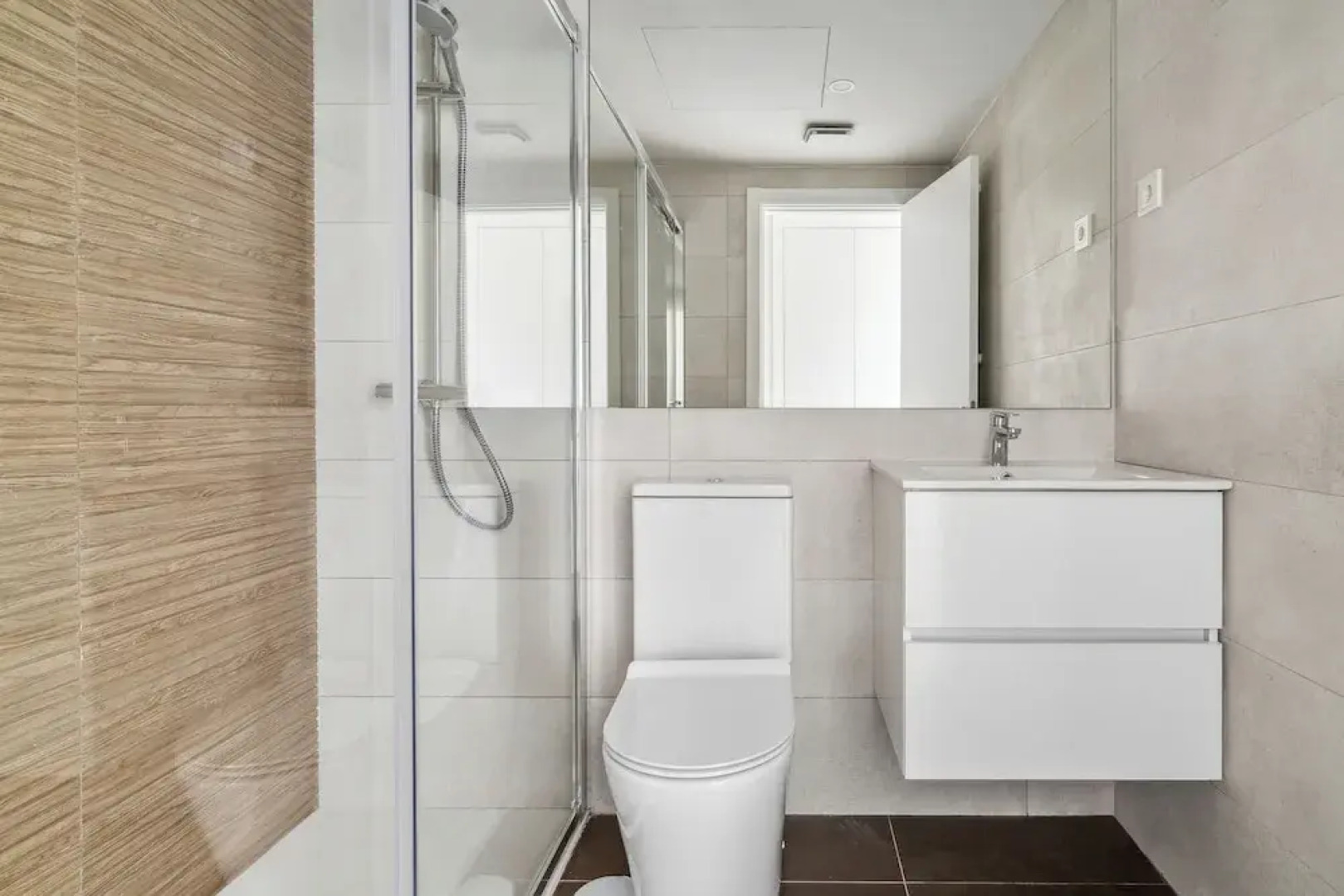 Отель Truliving Vallecas by Habyt