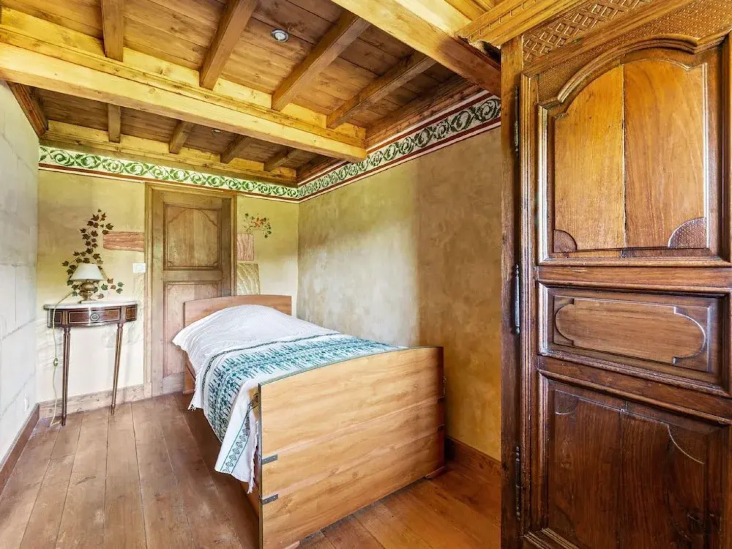 Norman Manor House 8-10 Pers