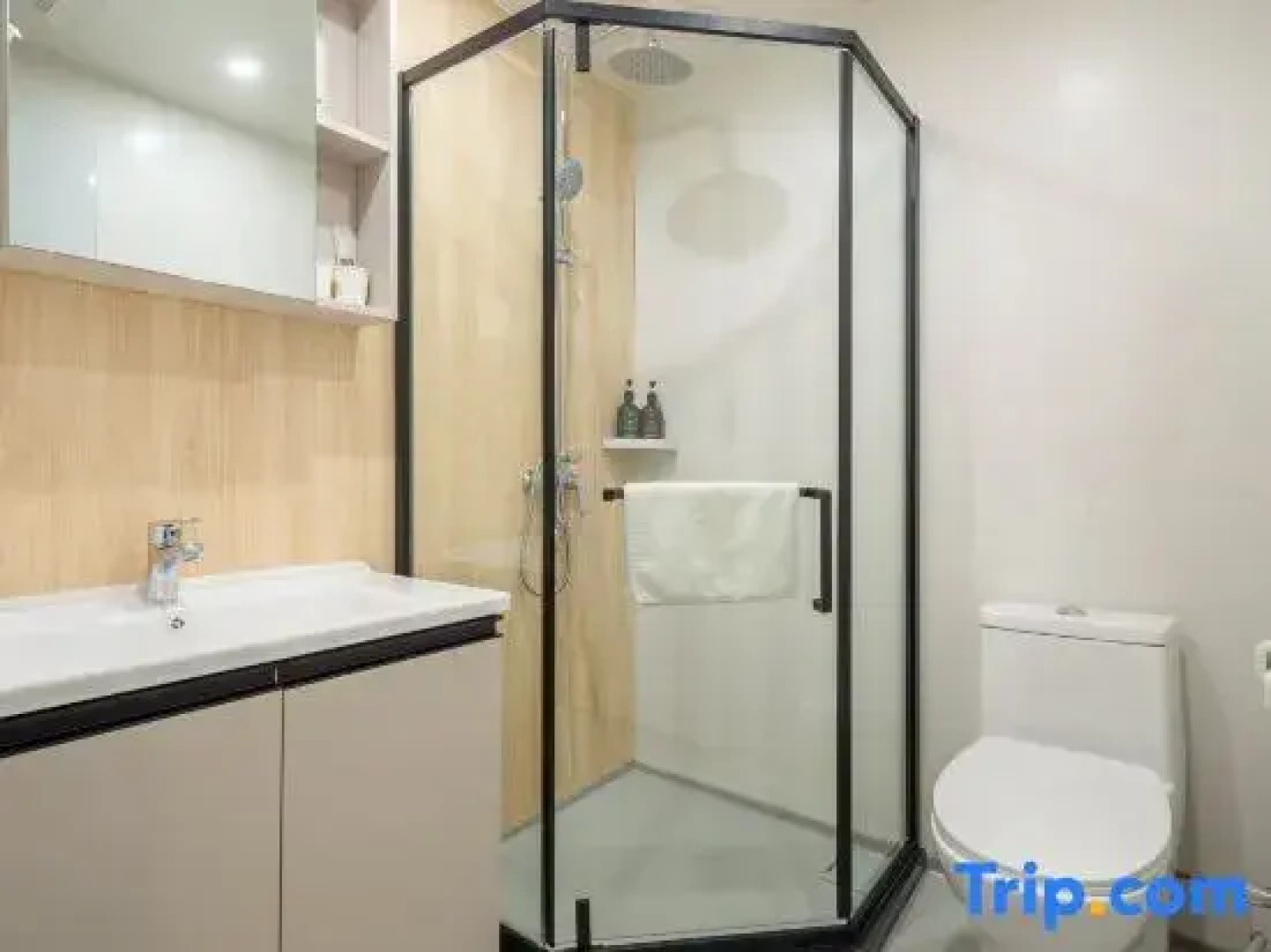 7 Days Inn Penglaige Bus Station Hotel