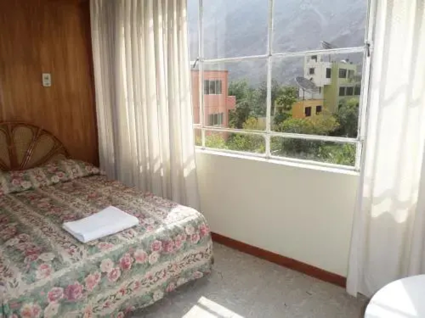 Hotel Embassy Lunahuaná