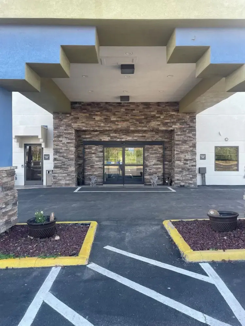 Red Lion Inn & Suites Blue Springs