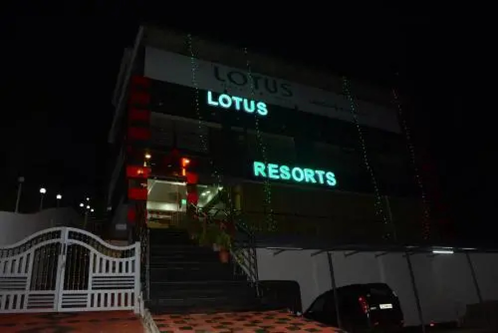 Lotus Hotel & Resorts