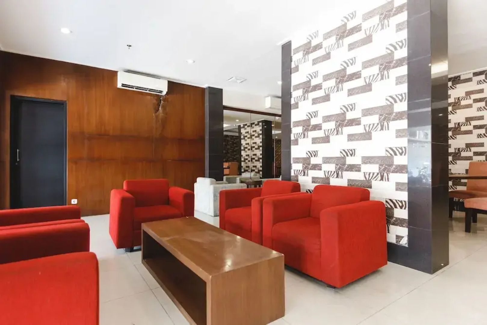 Capital O 2009 Hotel Charisma Marine