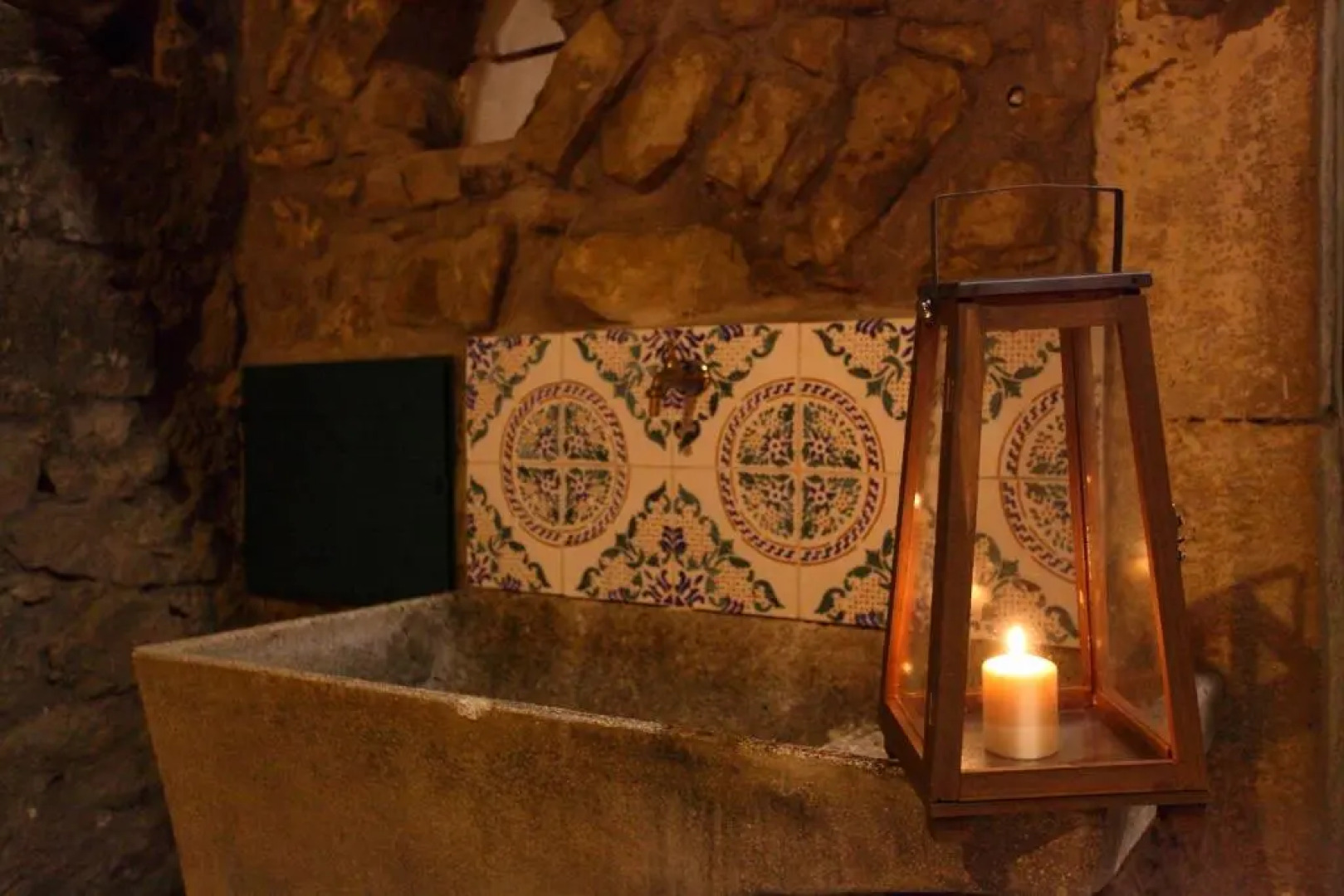 jusu e susu montagna mare