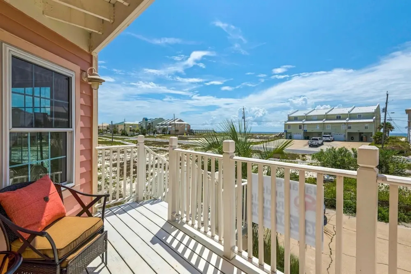 Sea La Vie 2 Bedroom Townhouse by RedAwning