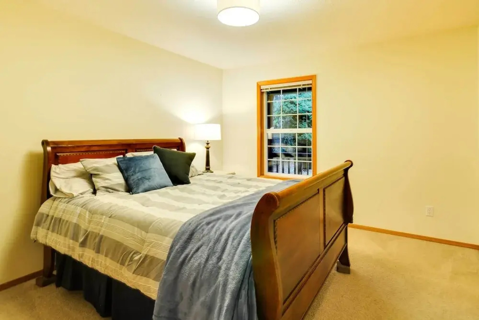 Milwaukie Home w/ Covered Porch: Dogs Welcome!