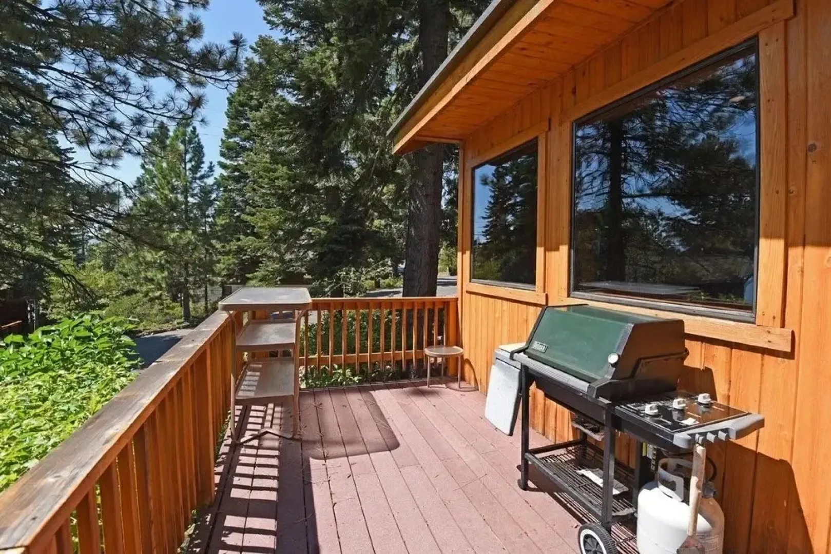 Dollar Point Getaway