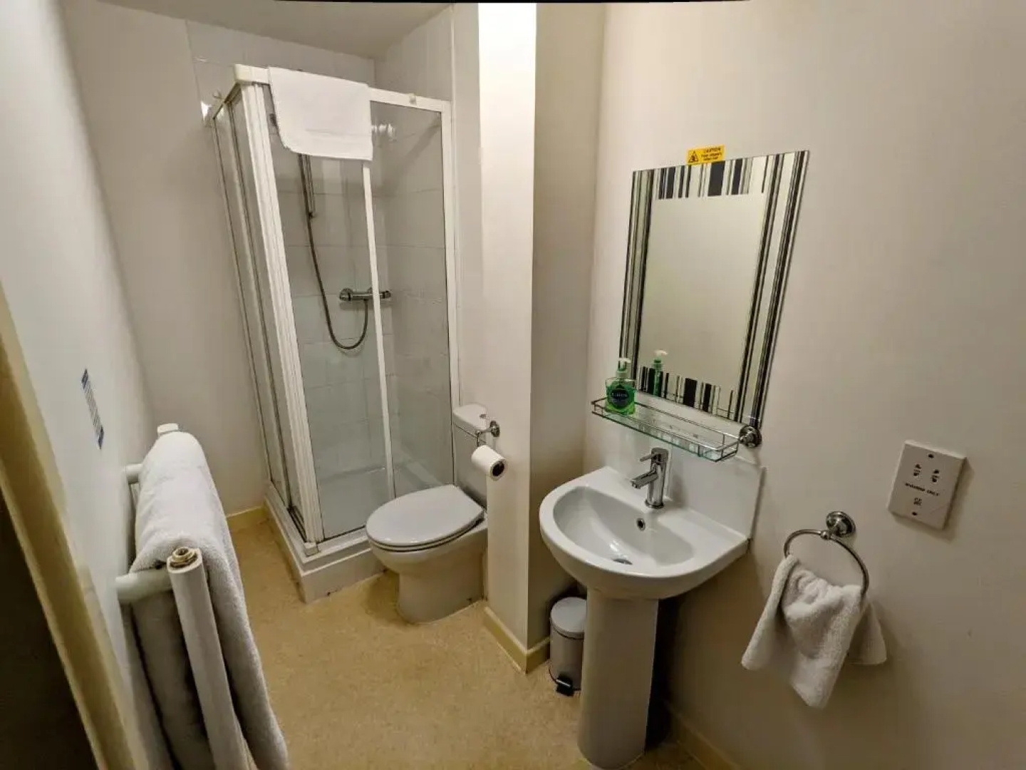 White Horse Public House Bed And Breakfast