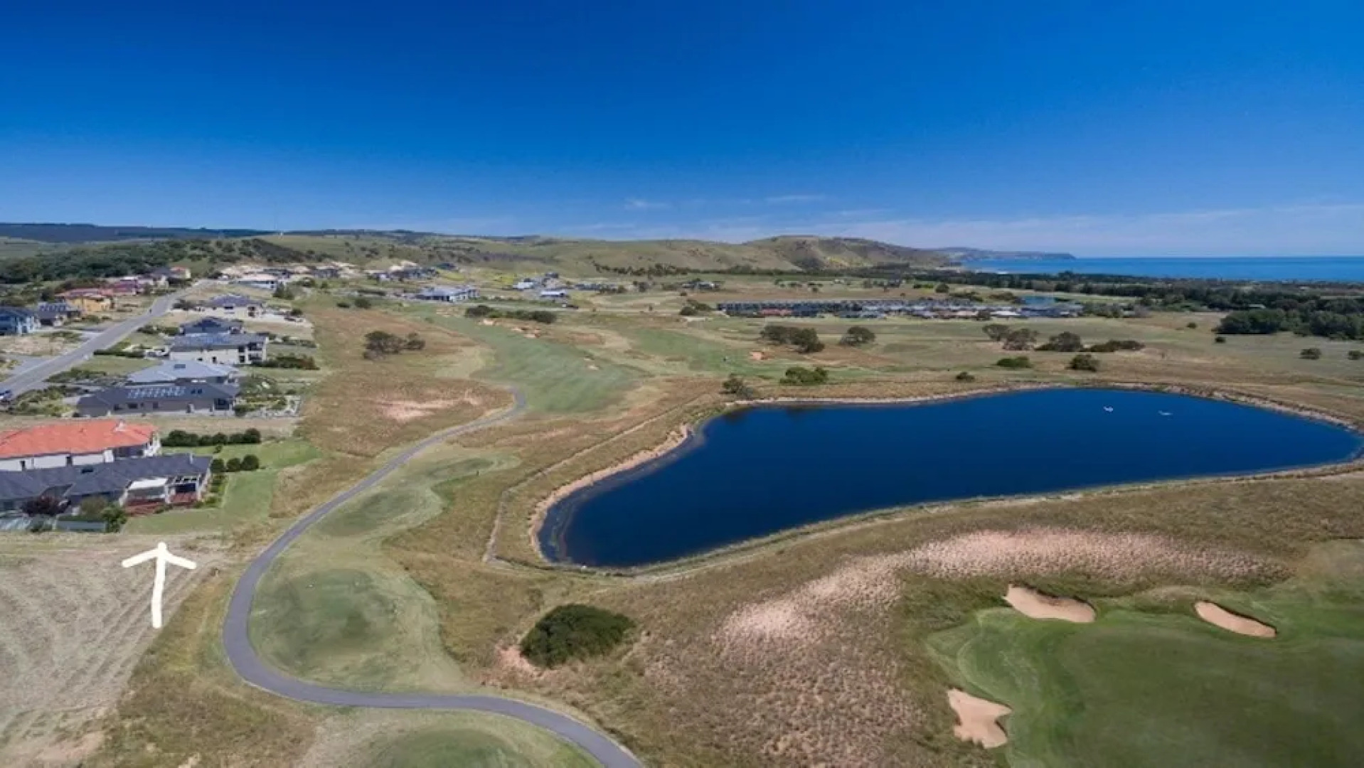 Golfers Paradise (18th Tee) - 52 Huntingdale Drive