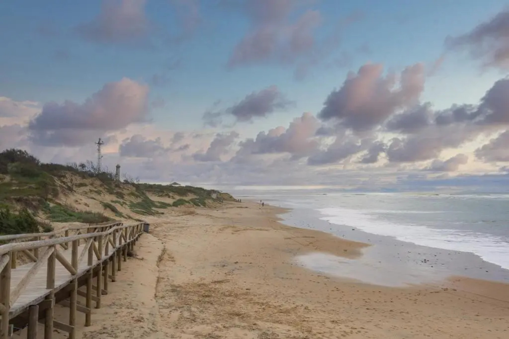 PALMERAS-CANDOR free parking by Cadiz4Rentals