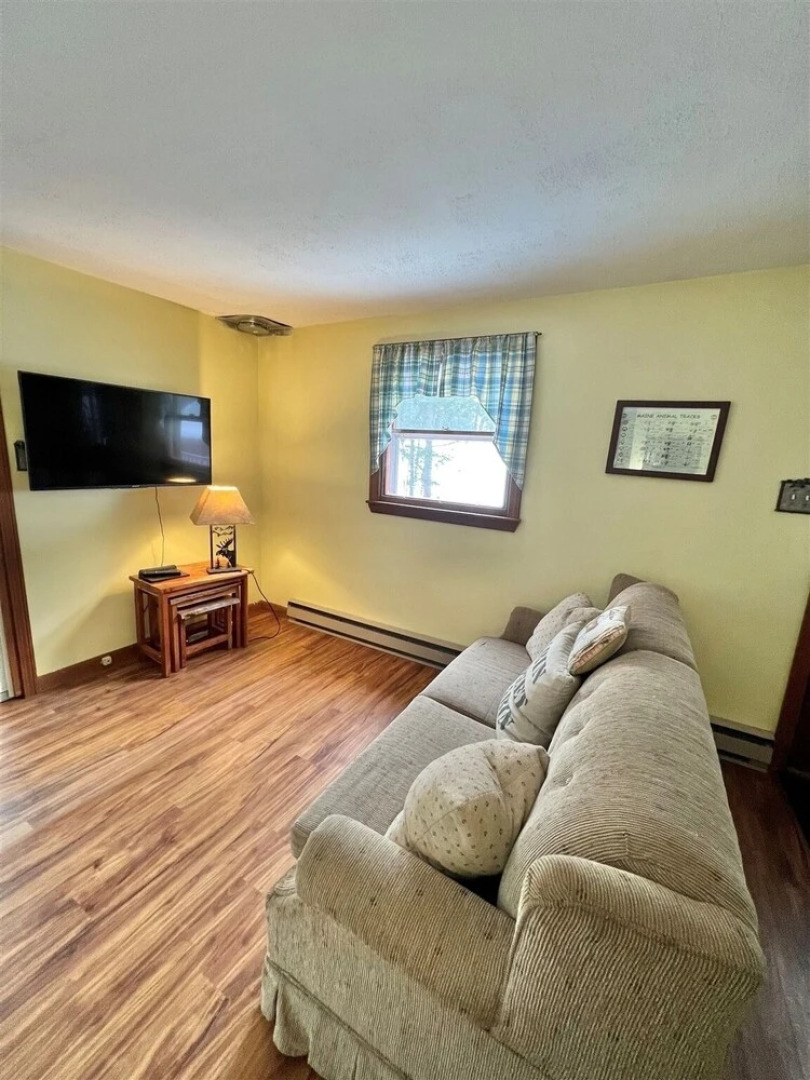 Any Season Escape Limit 10 4 Bedroom Villa by RedAwning