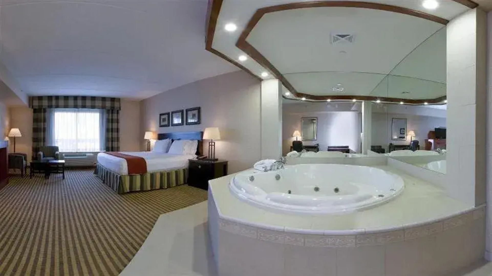 Fairfield Inn & Suites Newmarket