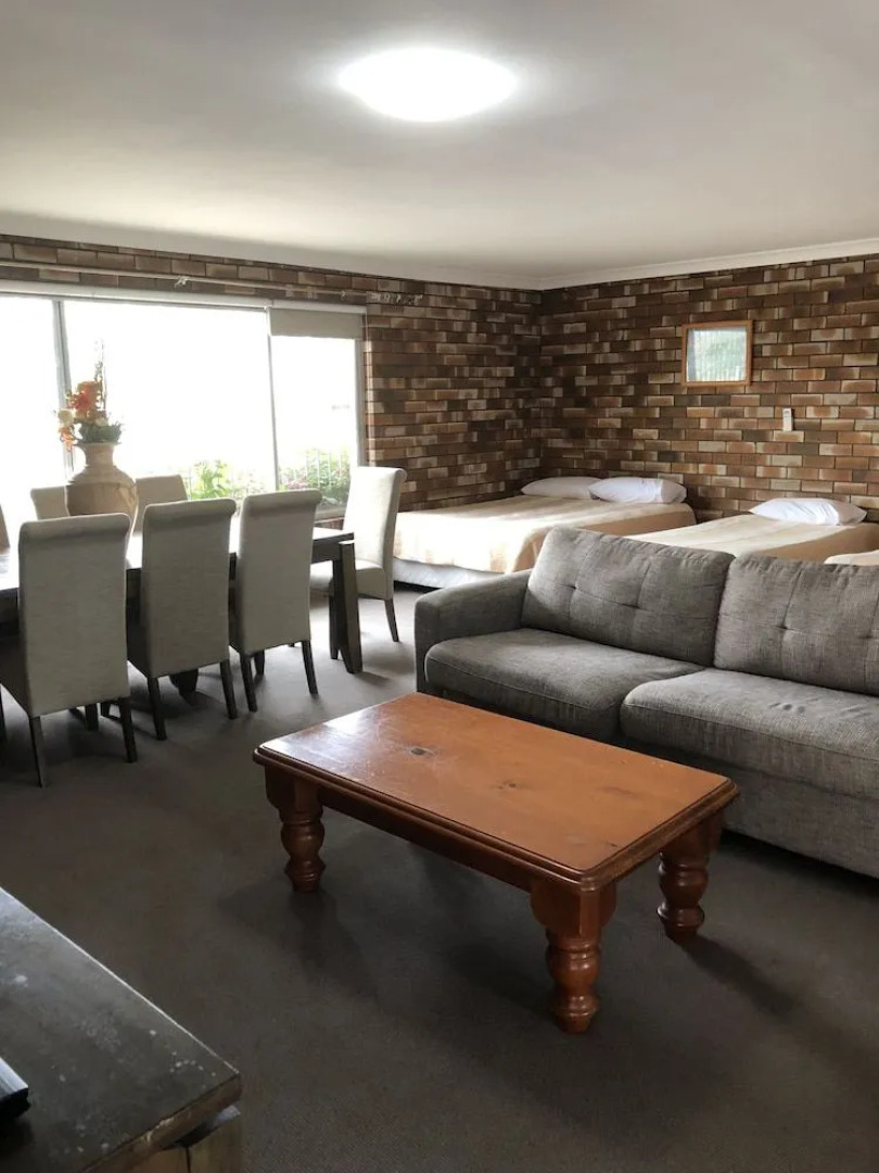 Ettalong Beach Motel