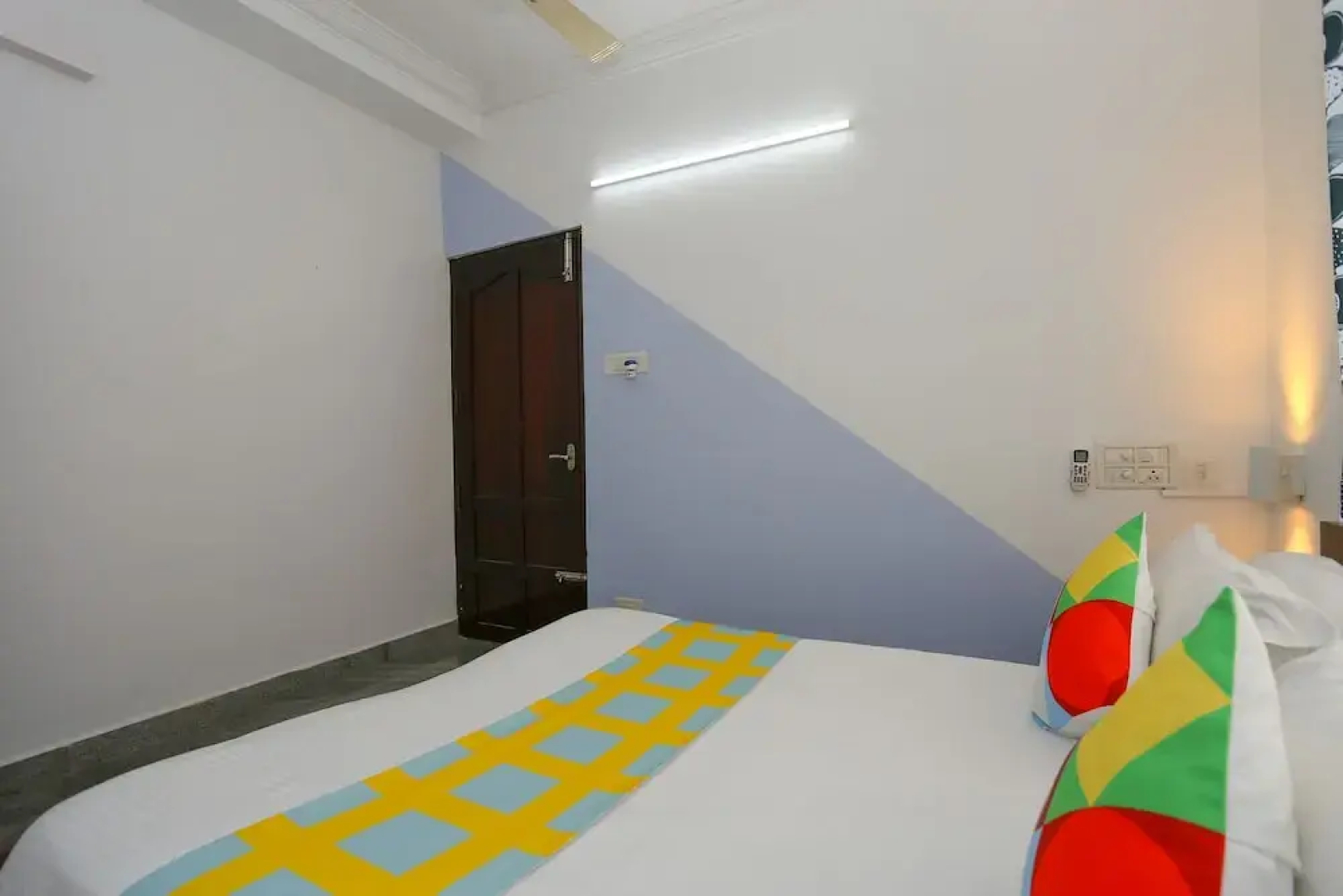 OYO 23654 Home Cozy 2BHK Aluva Metro Station
