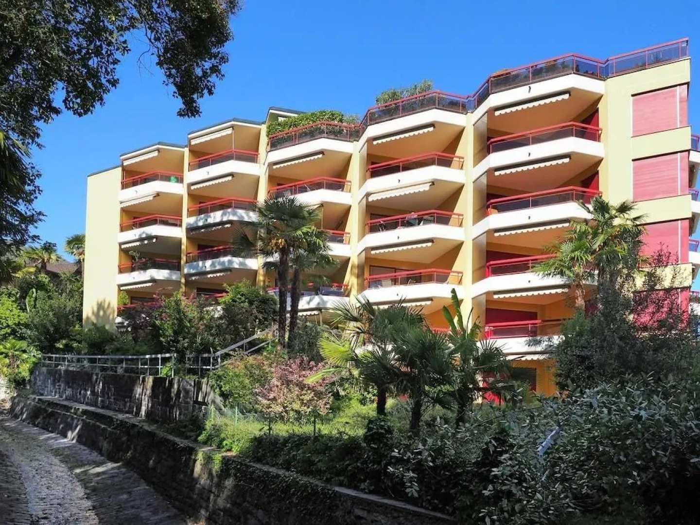 APART HOLIDAYS Residenza Flora