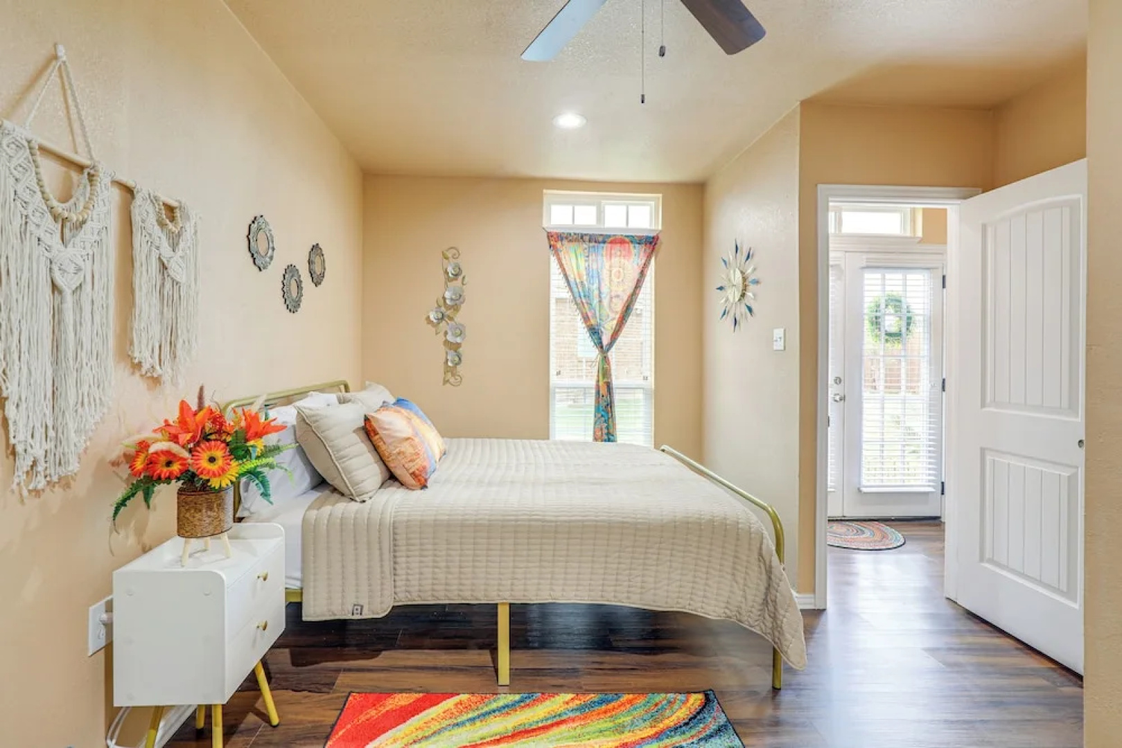 Seagoville Cottage w/ Yard - 15 Mi to Fair Park!