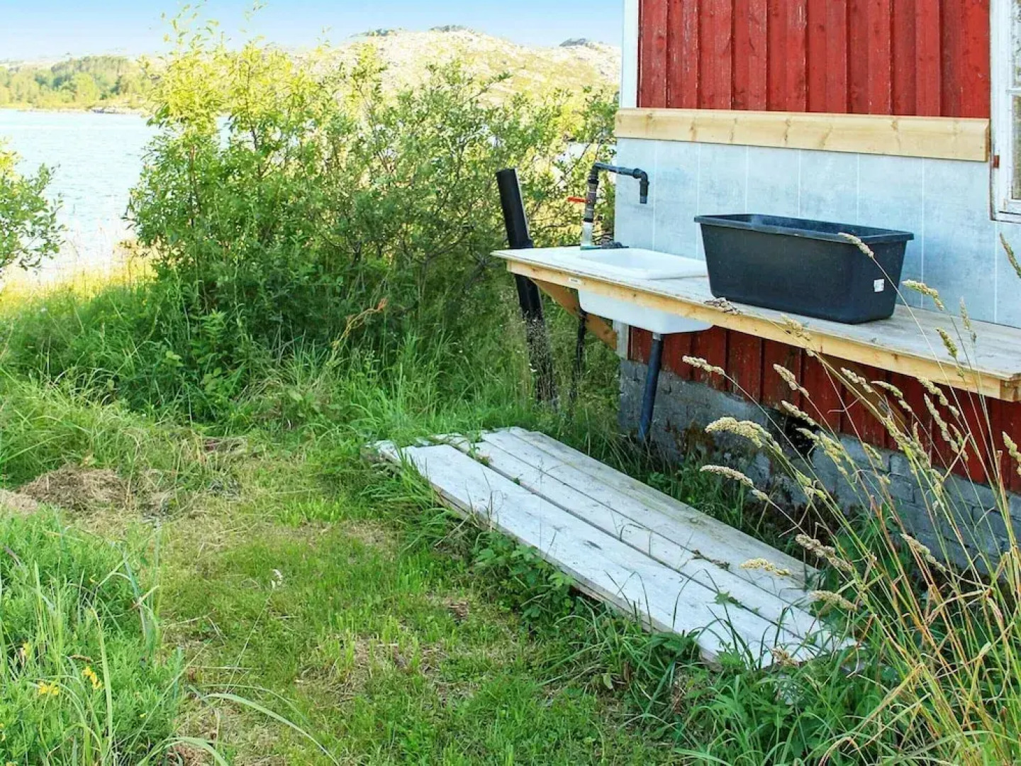 12 Person Holiday Home in Kvenvaer