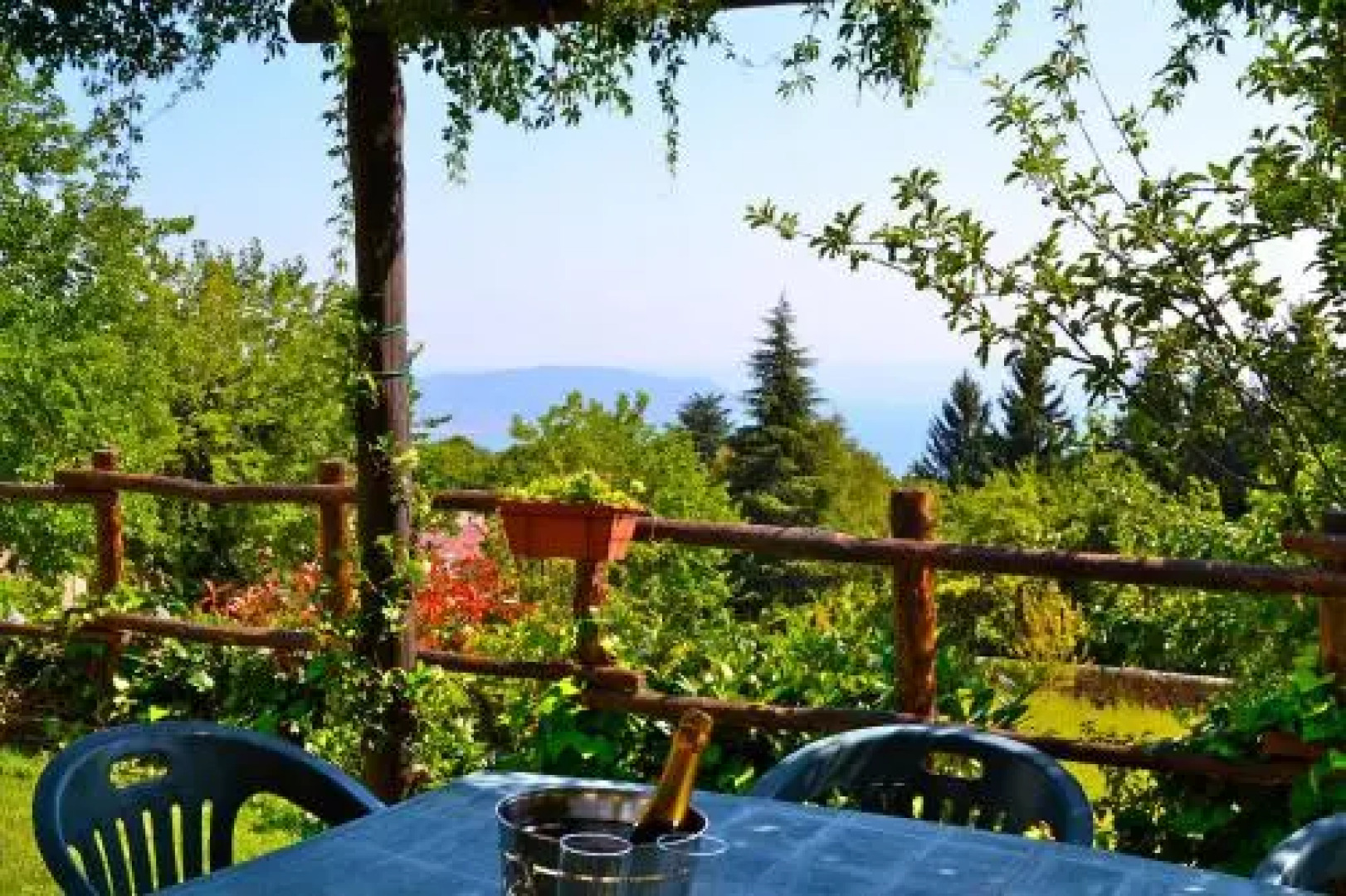 Holiday Apartment Rosa 07