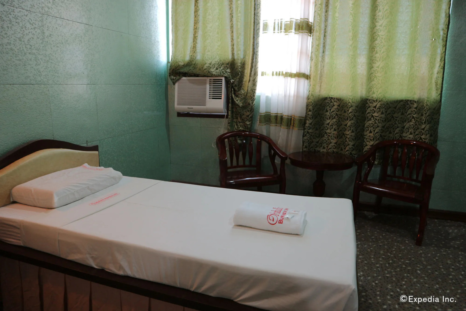 Obdulia's Business Inn