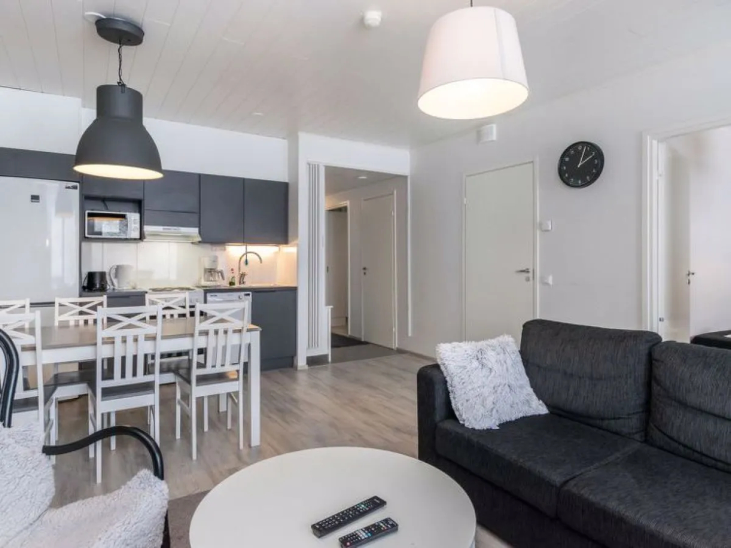 Skivillas paljakka 8. (3mh)